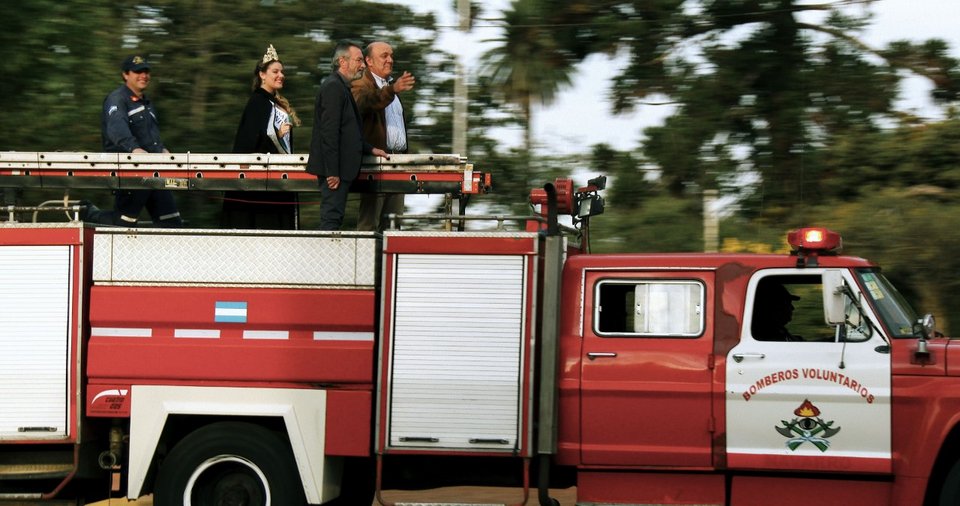 Nέες ταινίες: Η Σκάρλετ Γιόχανσον είναι ένα ρομπότ με ψυχή ανθρώπου [κριτική & τρέιλερ]  | iefimerida.gr 4