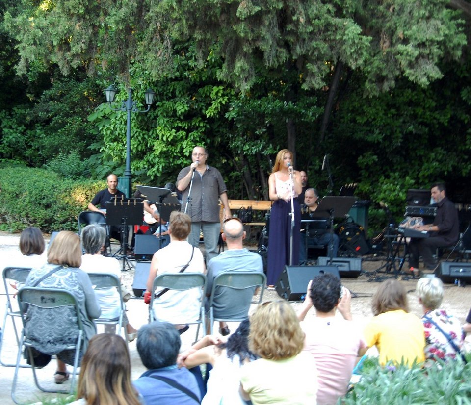 Συναυλίες, ανοιχτό γήπεδο μπάσκετ και τσίρκο, σε Αλσος Παγκρατίου και Προμπονά [πρόγραμμα]  | iefimerida.gr 1