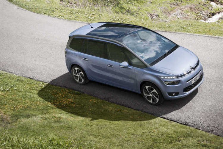Citroen Grand C4 Picasso: Με 7 θέσεις, τεράστιο πορτμπαγκάζ και απαλλαγή από τέλη | iefimerida.gr 0