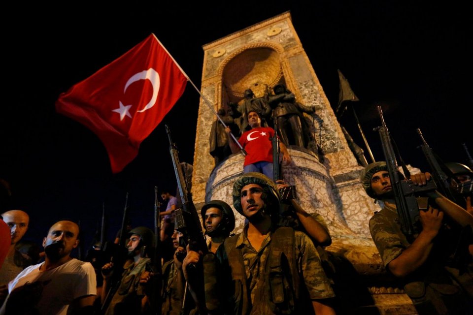 H απίστευτη κινητοποίηση του τουρκικού λαού υπέρ του Ερντογάν -Εικόνες | iefimerida.gr 11