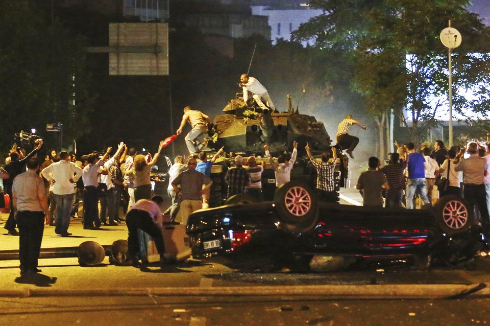 H απίστευτη κινητοποίηση του τουρκικού λαού υπέρ του Ερντογάν -Εικόνες | iefimerida.gr 6