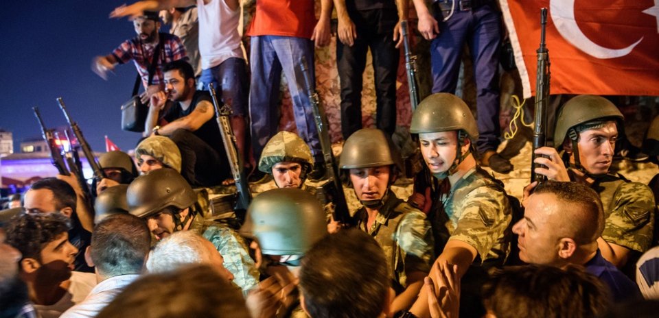 H απίστευτη κινητοποίηση του τουρκικού λαού υπέρ του Ερντογάν -Εικόνες | iefimerida.gr 8