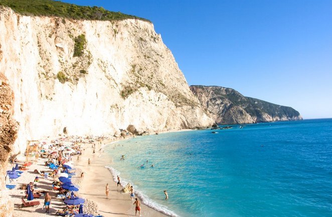 CNN: 20 εκπληκτικές παραλίες με βράχους -Δύο ελληνικές ανάμεσα στις πιο μαγικές [εικόνες] | iefimerida.gr 14