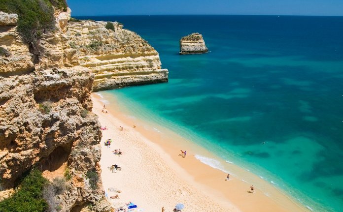 CNN: 20 εκπληκτικές παραλίες με βράχους -Δύο ελληνικές ανάμεσα στις πιο μαγικές [εικόνες] | iefimerida.gr 15