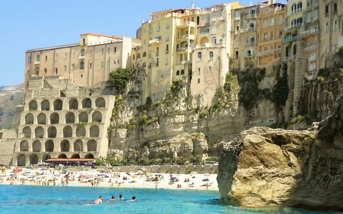 CNN: 20 εκπληκτικές παραλίες με βράχους -Δύο ελληνικές ανάμεσα στις πιο μαγικές [εικόνες] | iefimerida.gr 4