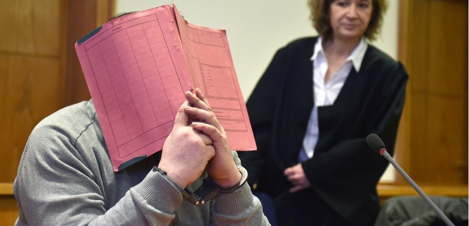 Γερμανία: Αυτός είναι ο νοσοκόμος που σκότωσε 180 ασθενείς επειδή έπληττε [εικόνες] | iefimerida.gr 1