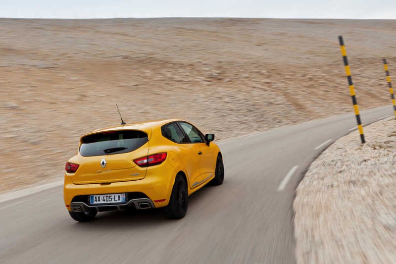 CLIO R.S. 200 EDC: Σπορ με αξιώσεις και μόλις 1.600 κυβικά | iefimerida.gr 6