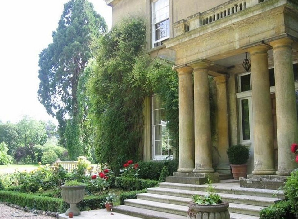 Εκπληξη: Tο νέο σπιτικό των νιόπαντρων Τζόρτζ Κλούνεϊ –Αμάλ Αλαμουντίν κόβει την ανάσα [εικόνες] | iefimerida.gr 4