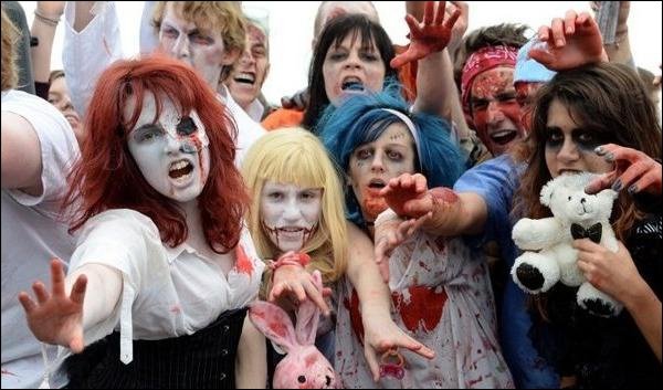 Κλόουν απειλητικοί σπέρνουν τον πανικό στη Γαλλία -Συλλήψεις και μέτρα από την Aστυνομία [εικόνες] | iefimerida.gr 3