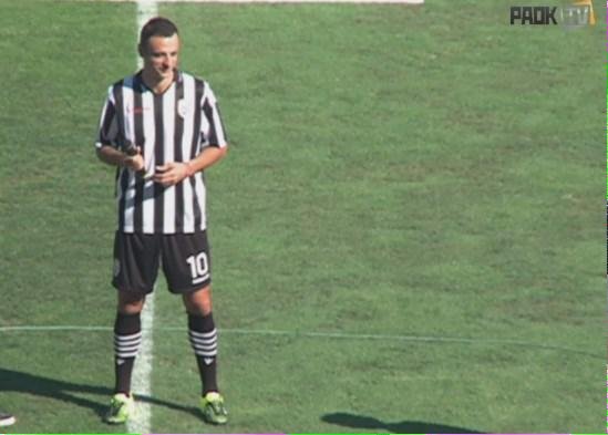 Αποθέωση για Μπερμπάτοφ – 10.000 φίλοι του ΠΑΟΚ έβαλαν... φωτιά στην Τούμπα [εικόνες & βίντεο] | iefimerida.gr 6