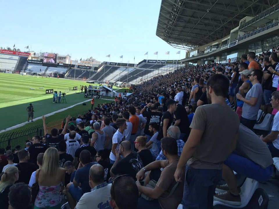 LIVE η άφιξη και η παρουσίαση Μπερμπάτοφ από τον ΠΑΟΚ | iefimerida.gr 0