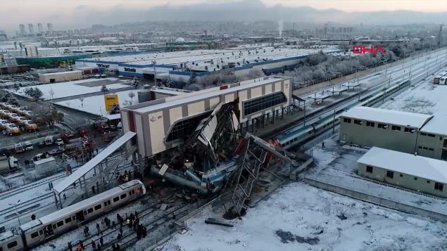 Τουρκία: Εκτροχιασμός τρένου στην Αγκυρα -9 νεκροί, 47 τραυματίες [εικόνα] | iefimerida.gr 2
