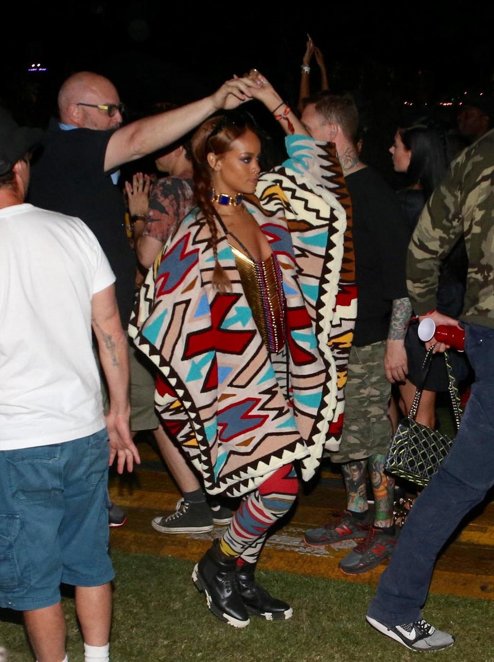 Τι θα φορέσω την άνοιξη; Το Φεστιβάλ Coachella δίνει τις απαντήσεις [εικόνες] | iefimerida.gr 12