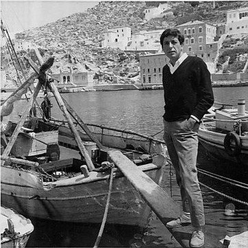 Η Υδρα τιμά τη μνήμη Λέοναρντ Κοέν -Με γλυπτό και δρόμο στο όνομά του [εικόνες & βίντεο] | iefimerida.gr 2