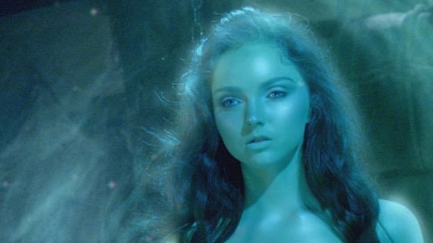 Lily Cole: To μοντέλο που παράτησε τις πασαρέλες για τον κοινωνικό ακτιβισμό [εικόνες] | iefimerida.gr 2