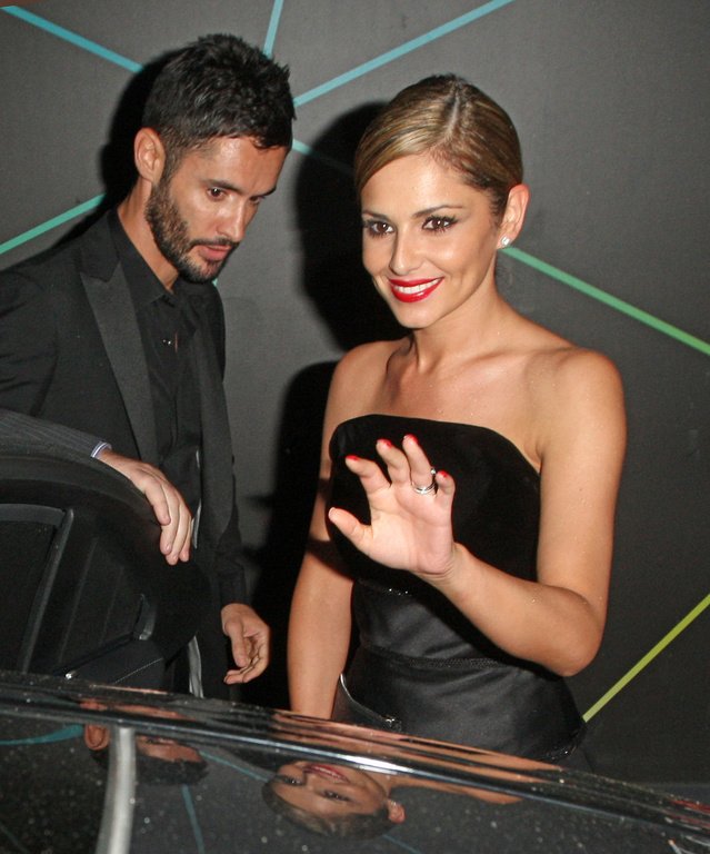 Τσέρι Κολ: Αν πάρει διαζύγιο θα χάσει 8 εκατομμύρια λίρες [εικόνες] | iefimerida.gr 1