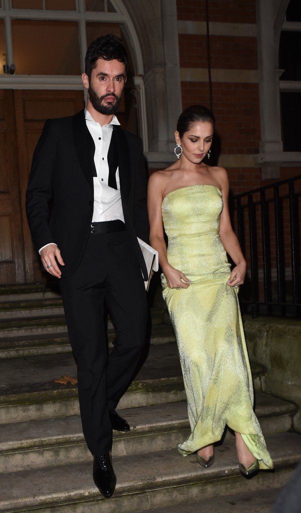 Τσέρι Κολ: Αν πάρει διαζύγιο θα χάσει 8 εκατομμύρια λίρες [εικόνες] | iefimerida.gr 2