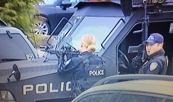 Λήξη συναγερμού στις ΗΠΑ: Μετά από φόβους για πυροβολισμούς σε κολέγιο στο Σιάτλ [εικόνες & βίντεο] | iefimerida.gr 2