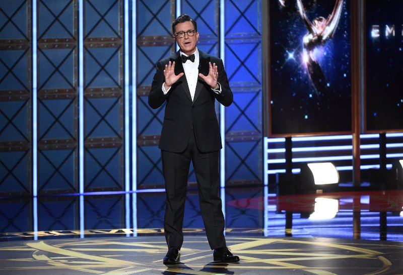 Εμφάνιση - έκπληξη του πρώην εκπροσώπου του Τραμπ στα Emmys [εικόνες & βίντεο] | iefimerida.gr 0