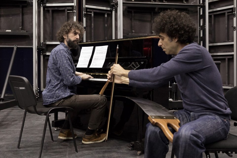 Η πορεία προς το Θείο Πάθος από τη Λυρική στο Κέντρο Πολιτισμού Ιδρυμα Νιάρχος [πρόγραμμα]  | iefimerida.gr 2