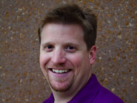 Απίστευτος διευθυντής δίνει δώρο 6.800 ευρώ στους υπαλλήλους του για να πάνε διακοπές! [εικόνες] | iefimerida.gr 0