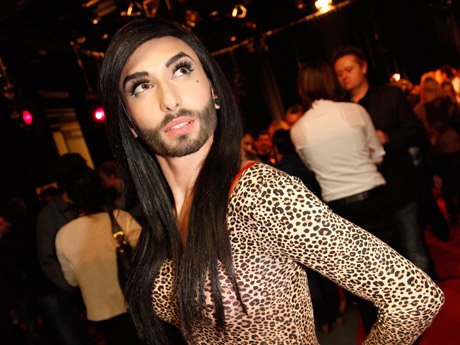 Ποια είναι η εκρηκτική Conchita Wurst που κέρδισε τη Eurovision και έκανε την Ευρώπη να μιλάει για εκείνη | iefimerida.gr 0