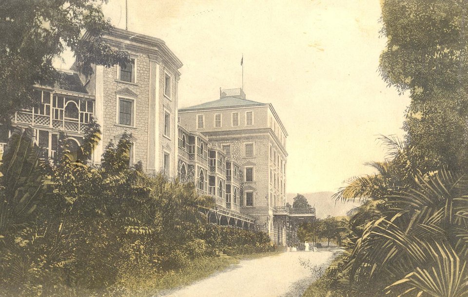 Μια απίστευτη ιστορία: Συγγραφέας ανακάλυψε ότι ο βιολιστής παππούς του στον Τιτανικό είχε και δεύτερη οικογένεια στη Τζαμάικα [εικόνες] | iefimerida.gr 4