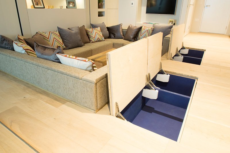 Πολυτέλεια σε 40 τ.μ.: Εκεί που το κρεβάτι πέφτει από το ταβάνι και η τραπεζαρία ξεφυτρώνει από το πάτωμα [εικόνες & gif] | iefimerida.gr 4