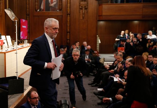 Βρετανία: Πάνω από 26.000 μέλη έχουν εγκαταλείψει από το καλοκαίρι του 2016 το Εργατικό κόμμα | iefimerida.gr 0