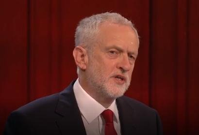 Πού ήταν η Μέι; - Ελαμψε διά της απουσίας της από το ντιμπέιτ των πολιτικών αρχηγών στη Βρετανία | iefimerida.gr 1