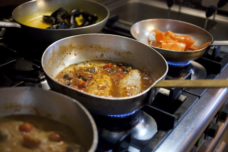Project Risotto στον κήπο του Cosca: Καλοκαιρινές βραδιές και τα τηγάνια βγαίνουν στην πλατεία! | iefimerida.gr 0
