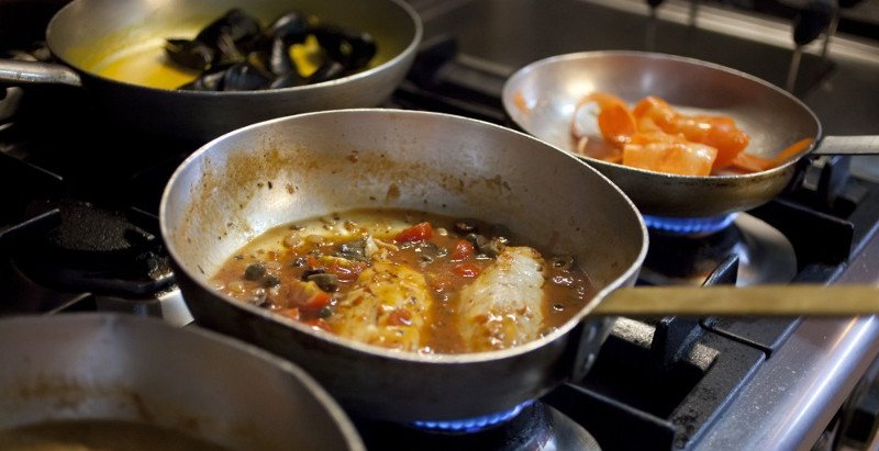 Το διαχρονικό και πάντα εντυπωσιακό ψάρεμα του ξιφία στη Σικελία -Εμείς το μάθαμε στο Cosca στο Κουκάκι [εικόνες]   | iefimerida.gr 6