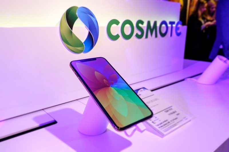 Τα νέα iPhone Xs & iPhone Xs Max έφθασαν σε Cosmote και Γερμανό [εικόνες] | iefimerida.gr 5
