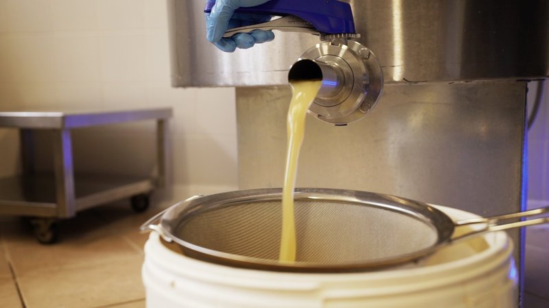 «Start-up Ελλάδα»: H νέα σειρά ντοκιμαντέρ για την ελληνική επιχειρηματικότητα έρχεται στο Cosmote History [βίντεο] | iefimerida.gr 2