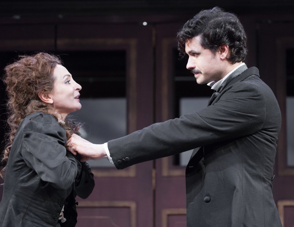  Αννα Καρένινα του Λέοντος  Τολστόι, με τη Μαρία Ναυπλιώτου στο Rex [εικόνες] | iefimerida.gr 2