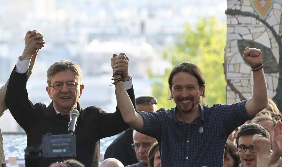 Σοκ στη γαλλική Βουλή: Μπήκαν για πρώτη φορά νεοκομμουνιστές βουλευτές χωρίς γραβάτα [εικόνες] | iefimerida.gr 2