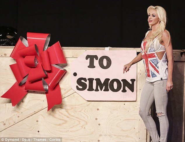 Από κουνελάκι του Playboy βοηθός ταχυδακτυλουργού [εικόνες] | iefimerida.gr 0