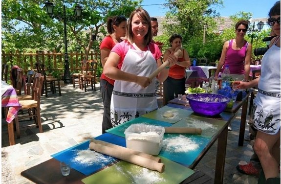 Απόβαση Ιταλών bloggers στην Κρήτη: Κατέκλυσαν τα social media με το hashtag #CretaSegreta [εικόνες] | iefimerida.gr 12