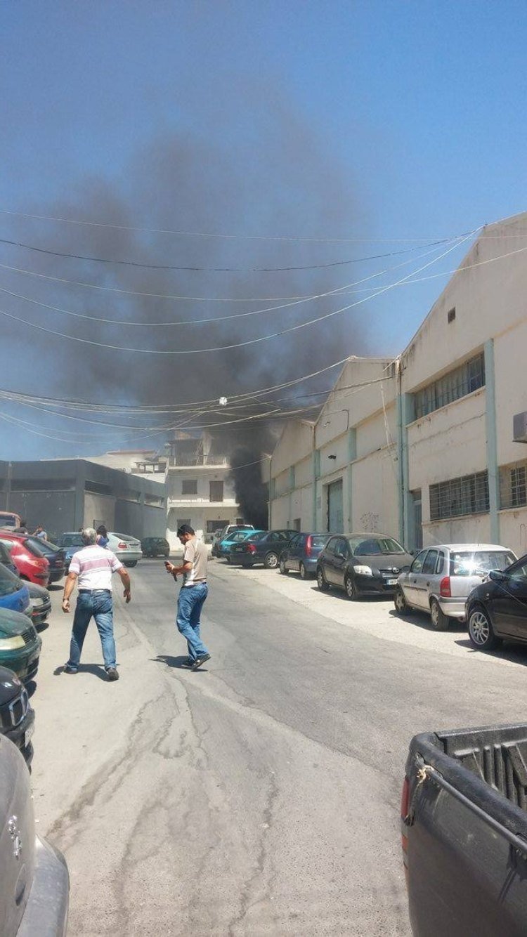 Ηράκλειο: Πυρκαγιά στις αποθήκες της Ενωσης Αγροτικών Συνεταιρισμών [εικόνες] | iefimerida.gr 1