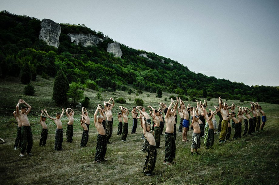 Οι ανήλικοι στρατιώτες της Κριμαίας -Η σκληρή εκπαίδευση στα στρατόπεδα και η χαμένη αθωότητα [εικόνες] | iefimerida.gr 8