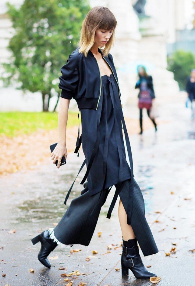 Μετά το cropped top έρχεται το cropped jacket: Το πανωφόρι που κάνει θραύση -Πώς φοριέται [εικόνες] | iefimerida.gr 1