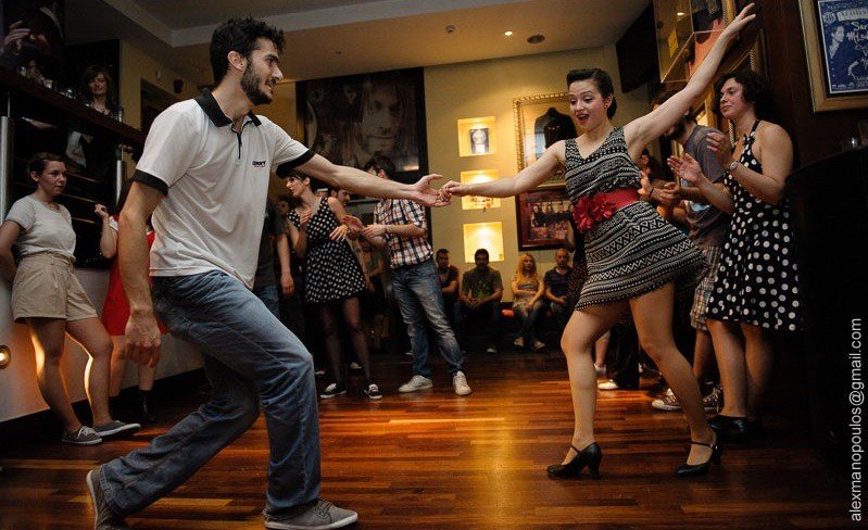 Gypsy jazz και Lindy Hop για ένα βράδυ στο ΙΛΙΟΝ plus [εικόνες] | iefimerida.gr 3