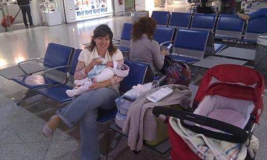 Η οδύσσεια μιας εγκύου στη Σαντορίνη -Το νοσοκομείο «φάντασμα» και τα παλαβά του συστήματος υγείας στην Ελλάδα [εικόνες] | iefimerida.gr 0