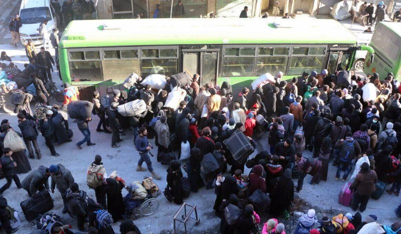 Χαλέπι: Ο στρατός καλεί τους αντάρτες να ολοκληρώσουν την επιχείρηση εκκένωσης [εικόνες] | iefimerida.gr 2