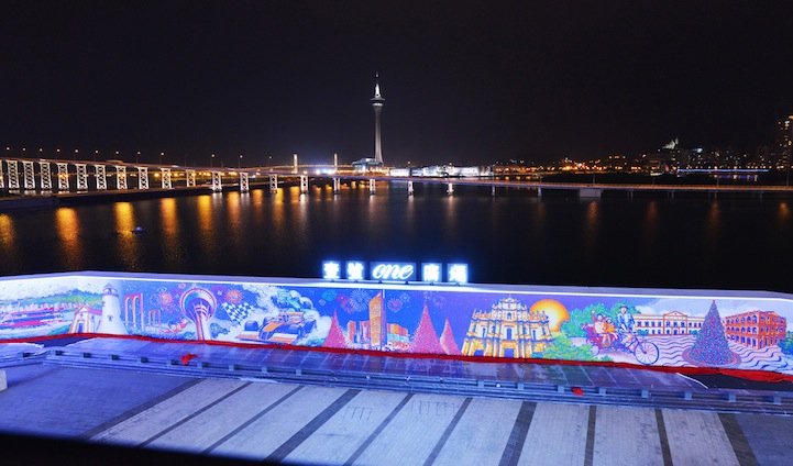 «Μαθηματικά» έργα τέχνης από κύβους του Ρούμπικ [εικόνες + βίντεο] | iefimerida.gr 13