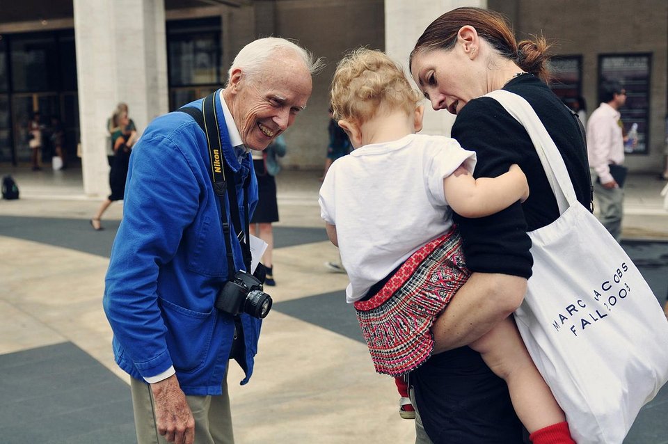 Πέθανε ο θρυλικός φωτογράφος Bill Cunningham -Κυκλοφορούσε με ποδήλατο, δεν είχε τηλεόραση | iefimerida.gr 2