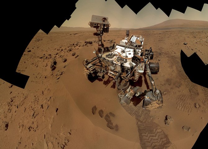 Τι βλέπει το Curiosity στον Αρη: Νέες κοντινές φωτογραφίες από το έδαφος του πλανήτη [εικόνες] | iefimerida.gr 2
