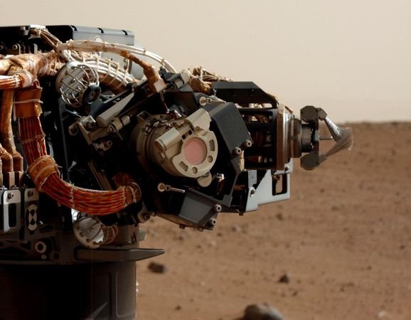 Τι βλέπει το Curiosity; - Περιήγηση στον Κόκκινο πλανήτη [εικόνες] | iefimerida.gr 2