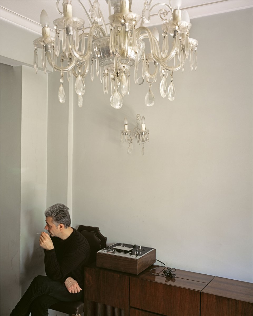 Η Εκλεκτική Κληρονομιά της Δήμητρας Λαζαρίδου - Φωτογραφίες δράσης με πρώτο πλάνο τη φιγούρα [εικόνες] | iefimerida.gr 0