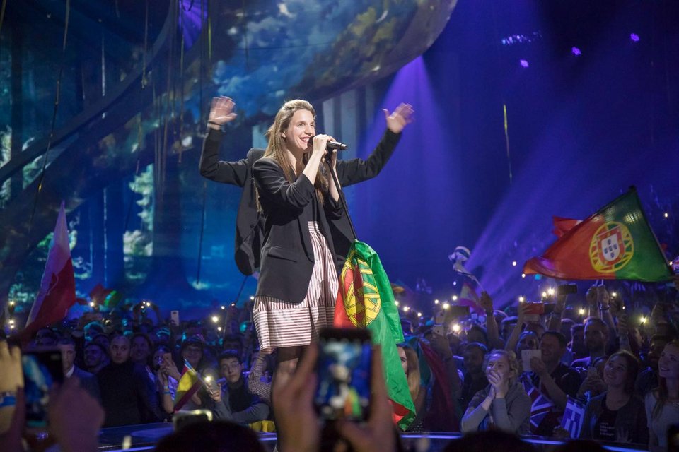 Eurovision 2017: Νικήτρια η Πορτογαλία -Το τραγούδι έκπληξη... άλλης εποχής, που κέρδισε! | iefimerida.gr 15